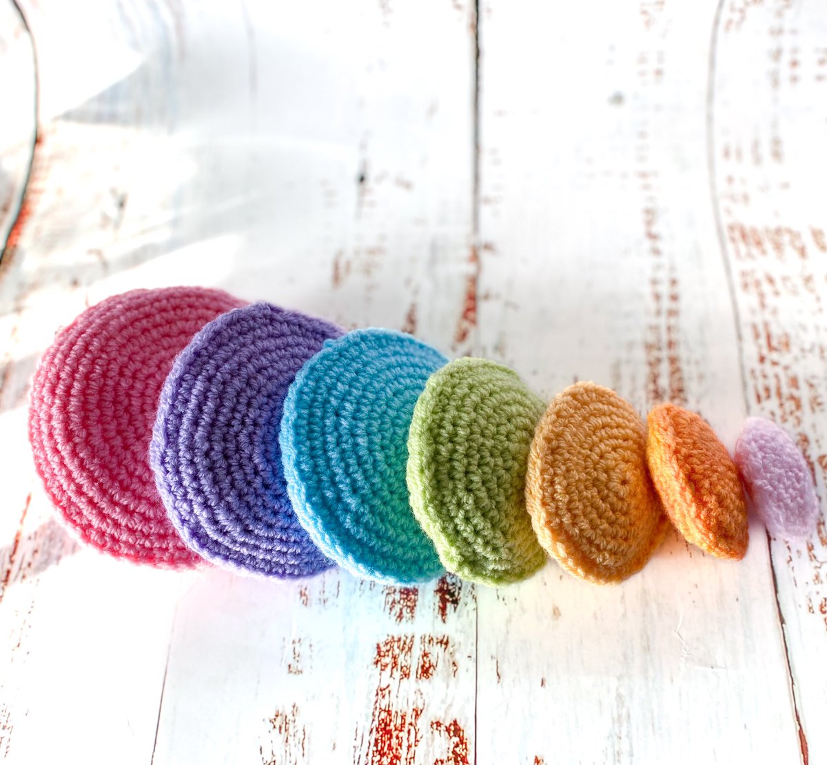 CrochetPot's tweet photo. 1/2 - If you’re a fan of Montessori then you will love these Montessori inspired discs. Although very simple, they encourage, colours, counting, size ordering, develop fine motor skills and engage in imaginative and sensory play. My children absolutely love these… https://t.co/LQBucGyB3W