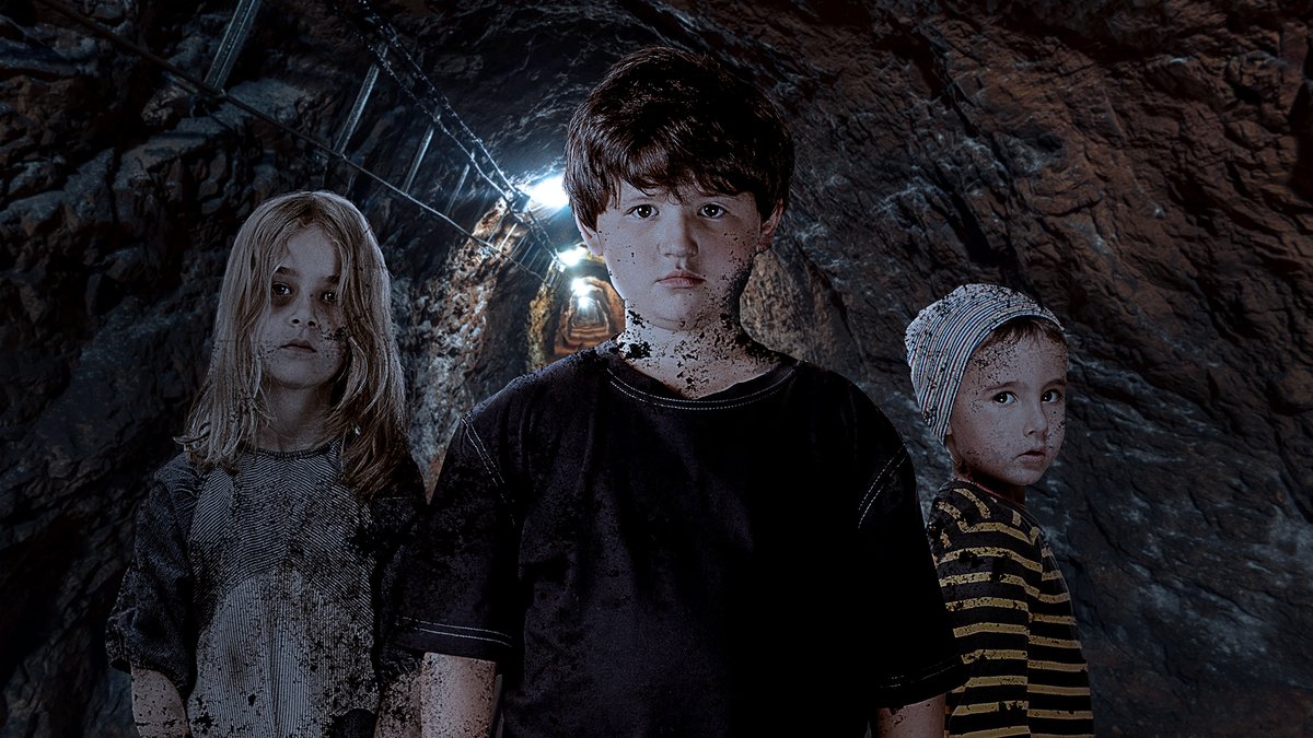 TheOnion's tweet photo. Ethical Diamond Company Only Uses White Children To Mine https://t.co/CUqom3RZAQ https://t.co/771Fo5AB2c