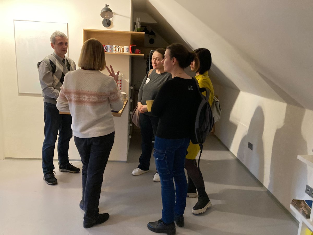 czexpats's tweet image. We are back with the 🇺🇦-🇨🇿 Meetups this year to support scientists from #Ukraine. Today about Geopolitics, Cancer and Mathematics. Join us next time on March 15, in the audience or with your presentation!

@Bakala_Fdn @LulakovaP  #ScienceForUkraine #WeStandWithUkraine