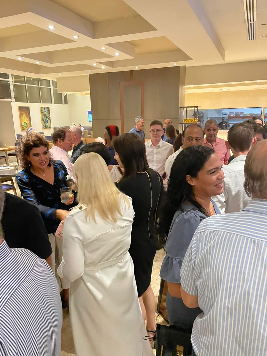 Thank you to everyone who joined us yesterday evening at our #NetworkingNight with the #Panama  Business Club, we hope you all had an enjoyable evening!

If you want to find out more about BBCP and other events like this please feel free to contact us at events@britcham.com.pa