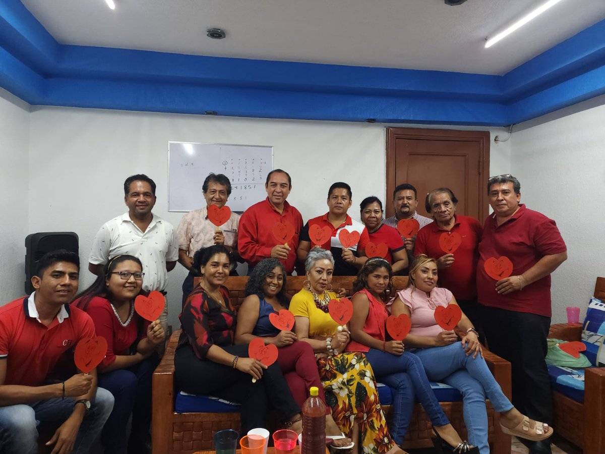 othonielrocha's tweet photo. Distrito 4 federal Acapulco, "Con Marcelo Si" @luzmiazul @baguilarc @MaluMicher  un mismo objetivo,un mismo fin. Por qué sabes quién es el que sigue @m_ebrard https://t.co/rsAutqOJqB