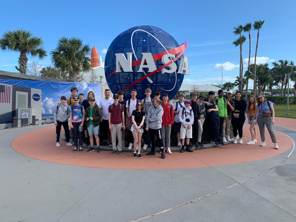 BohuntH's tweet photo. Preparing for launch at @NASAKennedy Space Centre. #OneSmallStepForMan, one giant leap for @BohuntH. https://t.co/HkIV6KSDh1