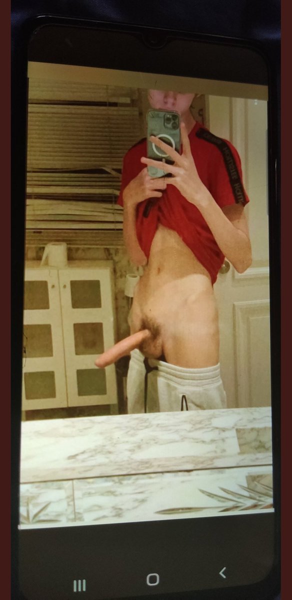 pendejodcordoba's tweet photo. Vieron las nudes de Felipe Fort? 😯🍆 https://t.co/DI3slGtUth