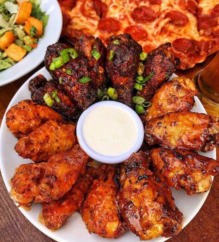 Home Cooking VS Fast Food on Twitter "Chicken Wings 🍗 Pepperoni Pizza
