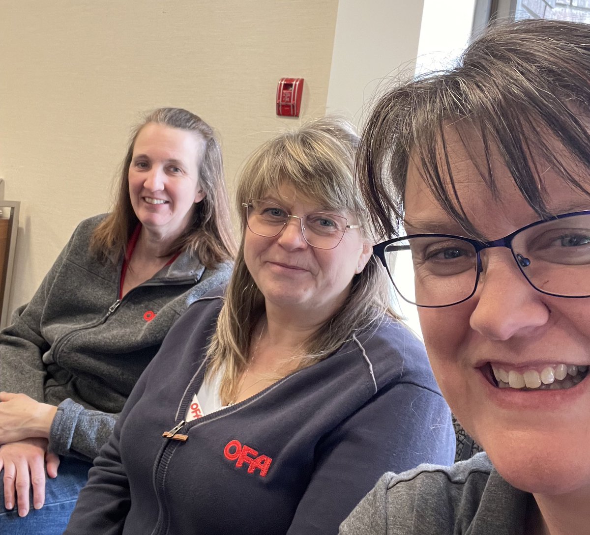 Janine Lunn tweet media