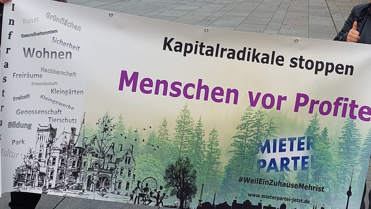 Wir danken unseren Wähler*innen &amp; Unterstützer*innen! 
Unser Stimmenergebnis konnten wir im Vergleich 
zu 2021 von 0,2 auf 0,3 % verbessern. 
Es gilt weiterhin #Kapitalradikale zu stoppen 
um Mensch &amp; Umwelt 
vor den Profit von Wenigen zu stellen. 
Wir bleiben dran!
#MIETERPARTEI