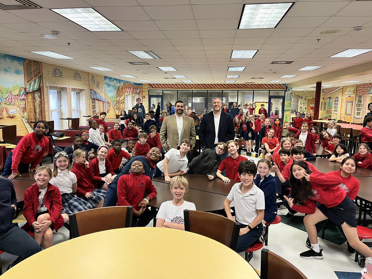 Entrepreneurship week is in full swing! It was great hearing from two Mary B Austin dads today on how relationships are key to making your business venture a success. A huge shout goes to Sam Calderone and Bubba Galloway from RE/MAX Partners! @MaryBAustin #NatlEshipWeek