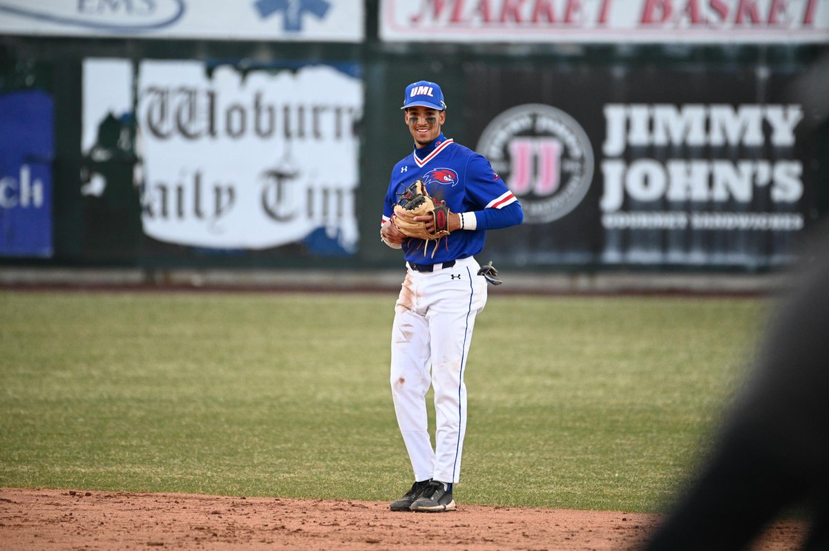 2 days, #2 Roddy Hernandez. Roddy is a junior INF from Jersey City, NJ. Roddy is coming off a sophomore campaign where he played in 47 games and made 35 starts. He hit .283 with a .417 OBP. Names his favorite musical artist as Drake.

#DigIn
#GoodDoneNext