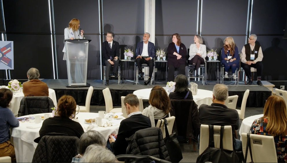 mygutfeelingca's tweet photo. It's a good day to revisit the MGF 2022 Stomach Cancer Conference - The 1st Panel Discussion with some of our amazing speakers. 

Visit at our YouTube page @mygutfeeling.ca to watch the full video: https://t.co/CtcwUtHqbe

#stomachcancer #gastriccancer #stomachcancerconference https://t.co/lj1qIEKT43