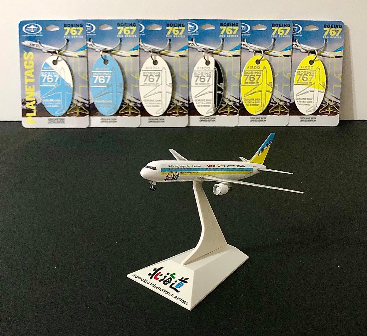 planetags's tweet photo. Thank you Mike G (IG: bwia2caribbeanair) for the great pic!
Air Do Hokkaido International Airlines JA98AD B767-300.
#planetags #planetag #showusyourplanetags #tagnatics #airdo #hokkaido #hokkaido_lovers #hokkaidointernationalairlines #ja98ad #avgeek #aviationgeek #1400 #1400scale https://t.co/GHTHUomIpo