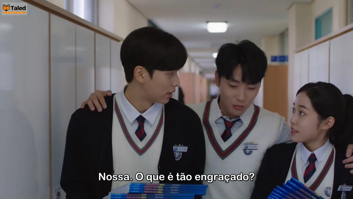 jong_hyeop's tweet photo. o único intrometido que eu gosto 

#CrashCourseInRomanceEp8 #CrashCourseInRomance https://t.co/pBq1eUGiJL