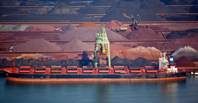 Bot2Crypto's tweet image. Get to know the players in the dry bulk ocean freight industry. Our latest article explains the key players and their roles in this complex market. Stay informed and ahead of the game with expert analysis from CZAPP. #DryBulkOceanFreight #IndustryInsider #FreightMarketAnalysis