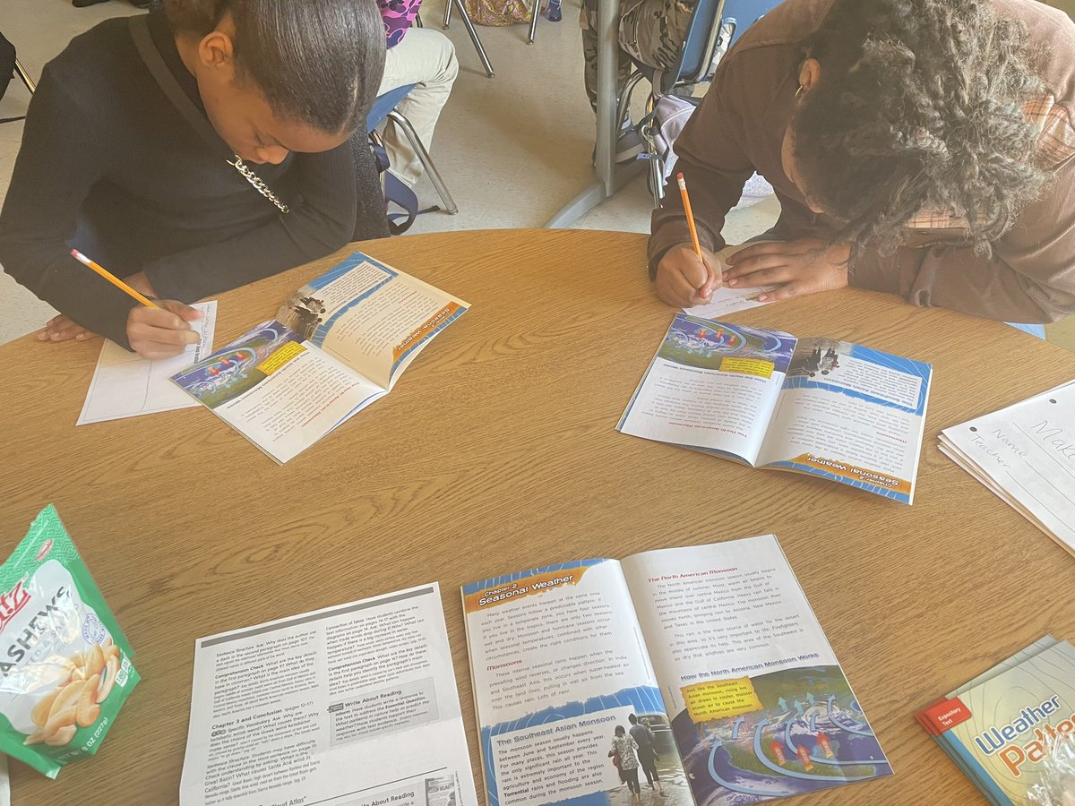 Ms_Simpson7's tweet photo. Reading Rotations/Stations in Action 🤍📚 Students are preparing for the GMAS with constructive response practice activities &amp; building their comprehension skills at my teacher table #iTeachToReach #ReadingStations @FeldwoodES @shantarawcrooks @MrsKBrownIC https://t.co/SfVTx8Qy7g
