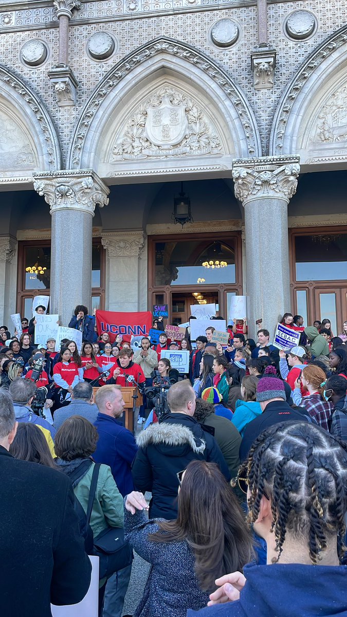printculture's tweet photo. Students speak out! invest in Higher Ed! Students are CT’s future! #saveuconn #rallyforhighered @UConnAAUP @UConnPresident @uconnwaterbury https://t.co/Vube2w1REP