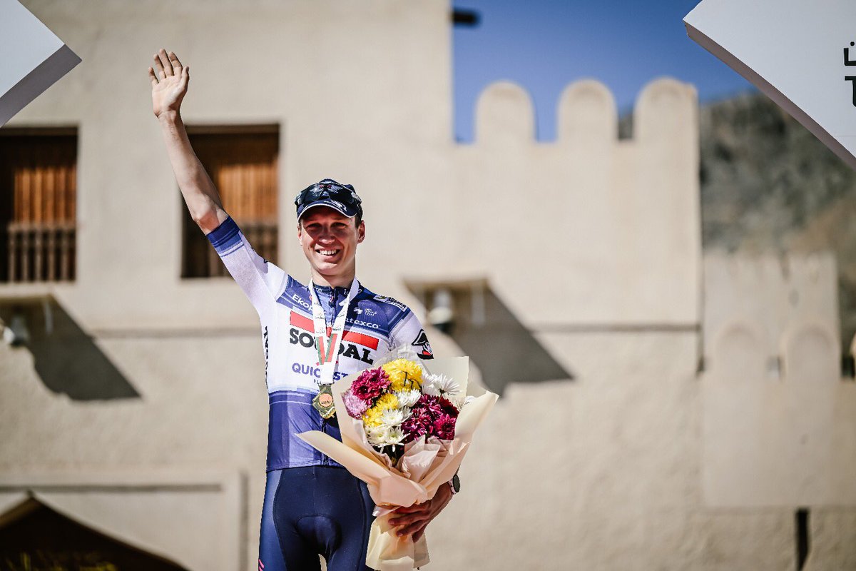 We are celebrating our 900th victory with three Pro Cycling Manager 2022 game keys for three of our followers!

For a chance to get one of these, just follow us and RT this post!