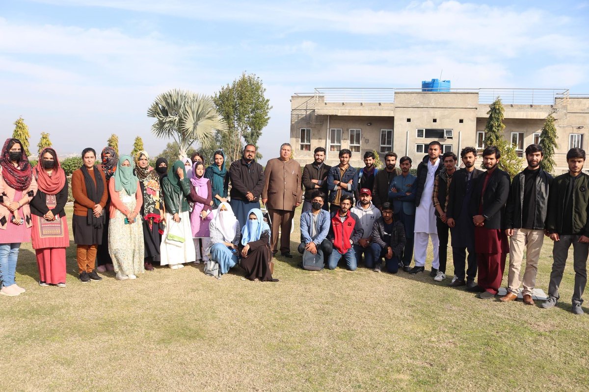 ForAkab's tweet photo. Respected Dr. Samina Khalid (MUST University) with her delegation
#ahsas @ammarmasood3 @amirkingkhan #blind #school https://t.co/ZehuDcbAU0