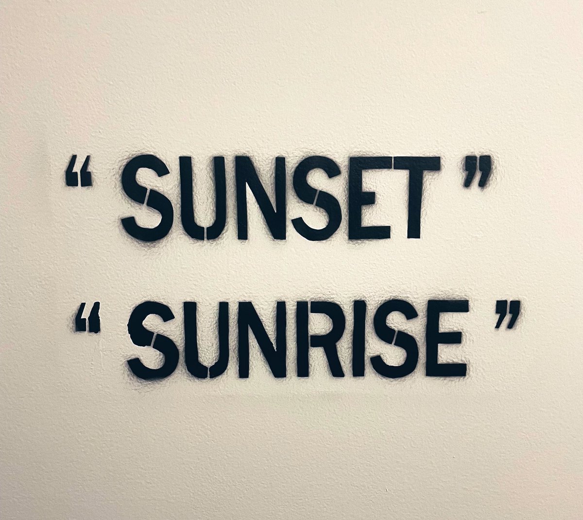 explicitlyella's tweet image. which do you prefer: the sunset or the sunrise?