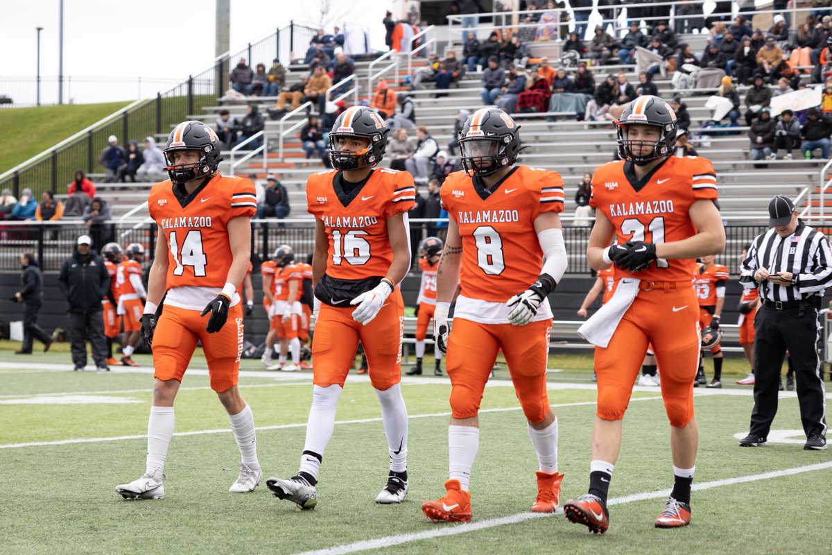 Twenty-seven percent of Kalamazoo College students participate in intercollegiate athletics. Your gift to K Football during today’s Hornet Athletics Giving Day will help to provide student-athletes with the best possible experiences! kzoo.edu/hornetathletic…
