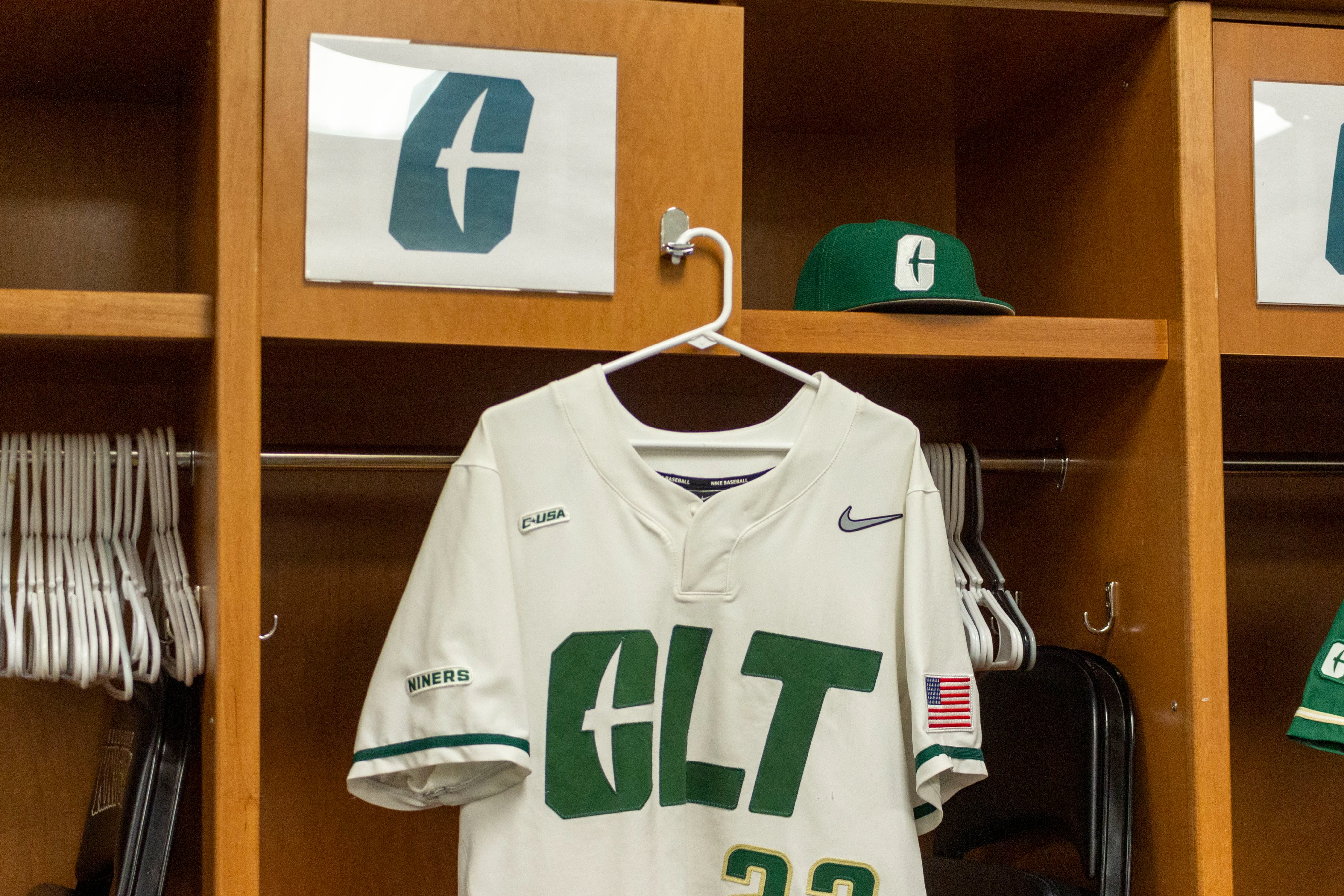 charlotte 49ers baseball jersey