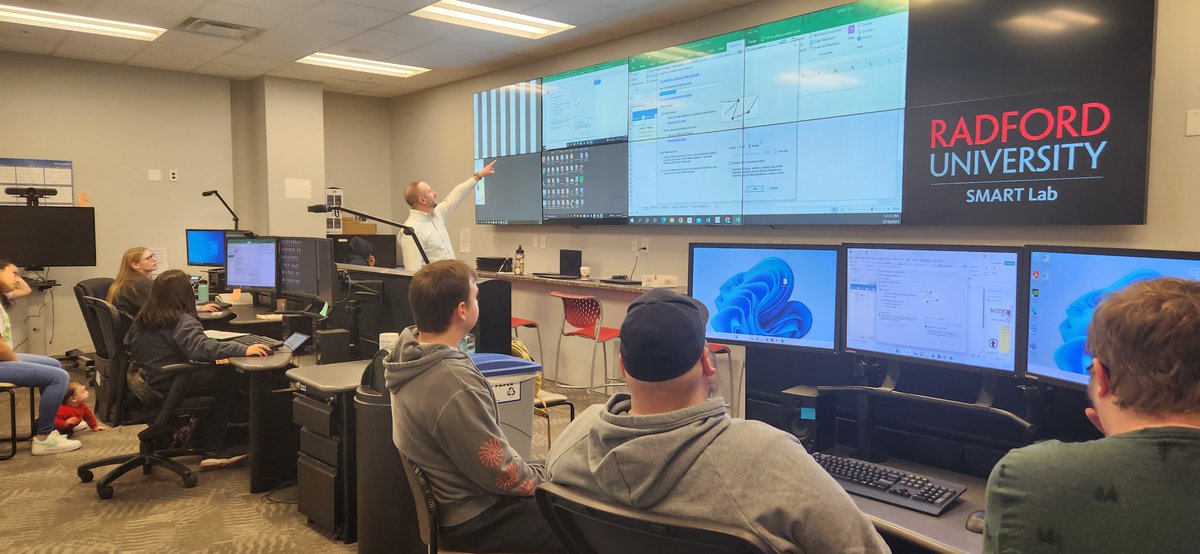 SMART_Lab_RU's tweet image. Data analysis in action! 🧐 Our COMS 484 students are working in-groups with Dr. Brummette in the SMART Lab to gain insights into communication patterns using NodeXL. Keep up the great work! #SMARTLab #NodeXL #DataAnalysis #CommunicationStudies #Teamwork #RadfordUniversity