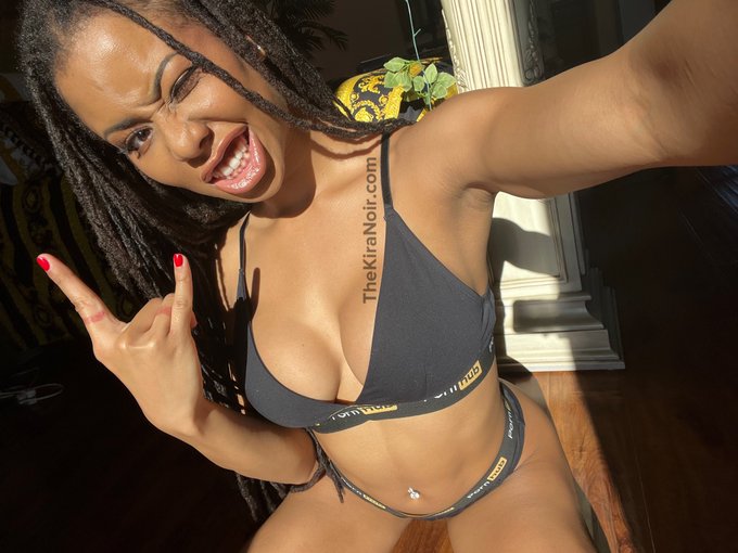 2 pic. j'aime @Pornhub https://t.co/3FTtGO3R8U<a class="tags" href="/tag/pornhub">@pornhub</a>