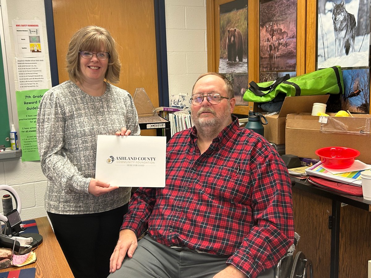 mapletonproud's tweet photo. Congratulations to Ashland County Community Foundation teacher mini-grant recipient, Steve Coffey. Grant dollars will be used purchase robotics materials to expand STEM initiatives within his science classrooms. Congratulations, Mr. Coffey! β₯οΈπ #mapletonmiddleschool https://t.co/ZN89FVavoE
