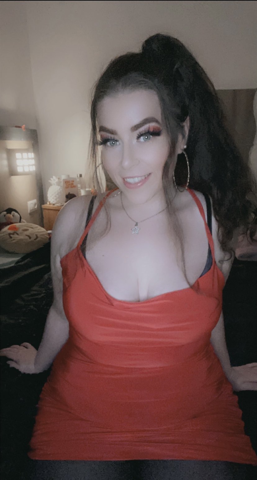 TW Pornstars Amelia Skye 😈🇬🇧🇪🇸. Twitter. Take me out? ️👀. 533 PM