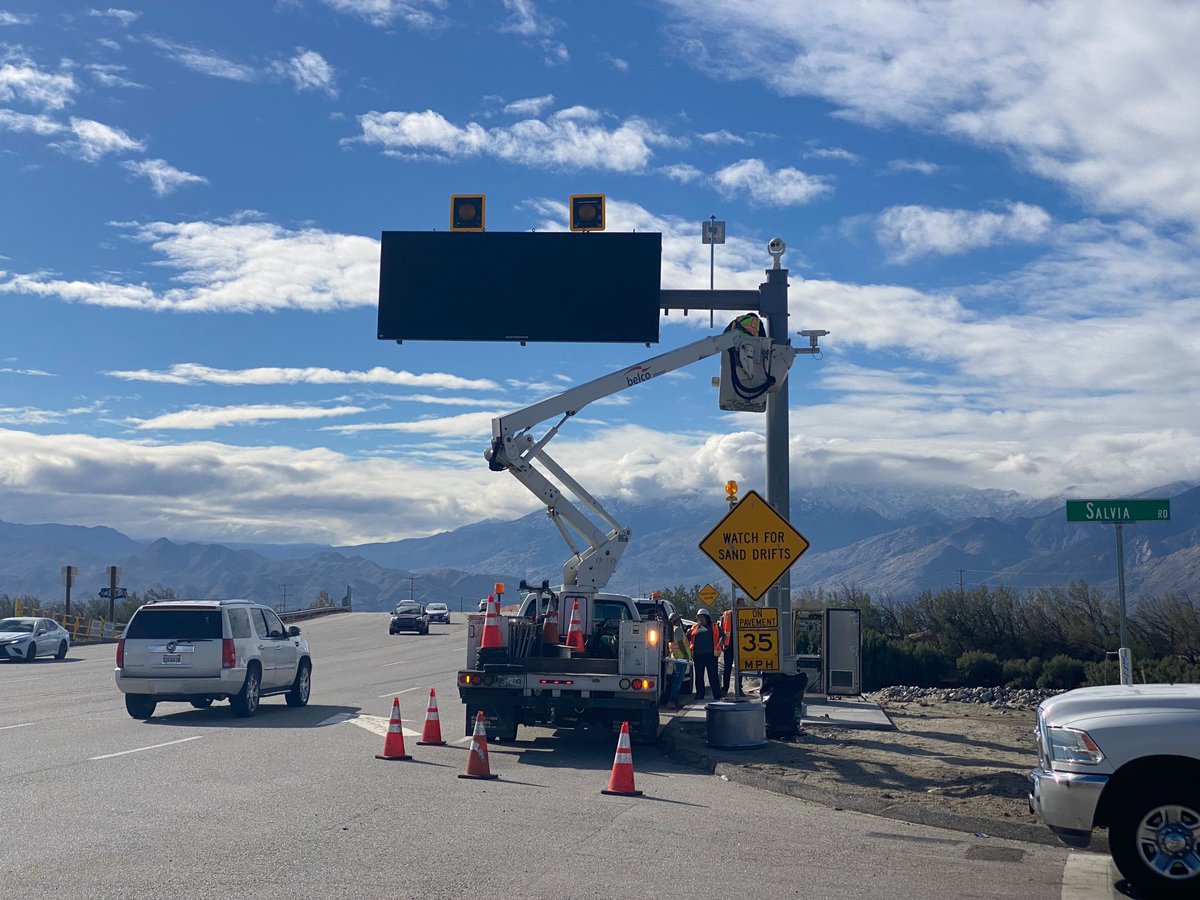 WS_Traffic's tweet photo. We recently partnered with the City of Palm Springs to improve #highway #safety during #inclement #weather. 

The system uses @MHCorbinLLC  Roadside Controllers and @LufftOnline weather sensors to notify drivers via a dynamic messaging sign of upcoming flooding or sandstorms. https://t.co/UbB8f7uzQ0