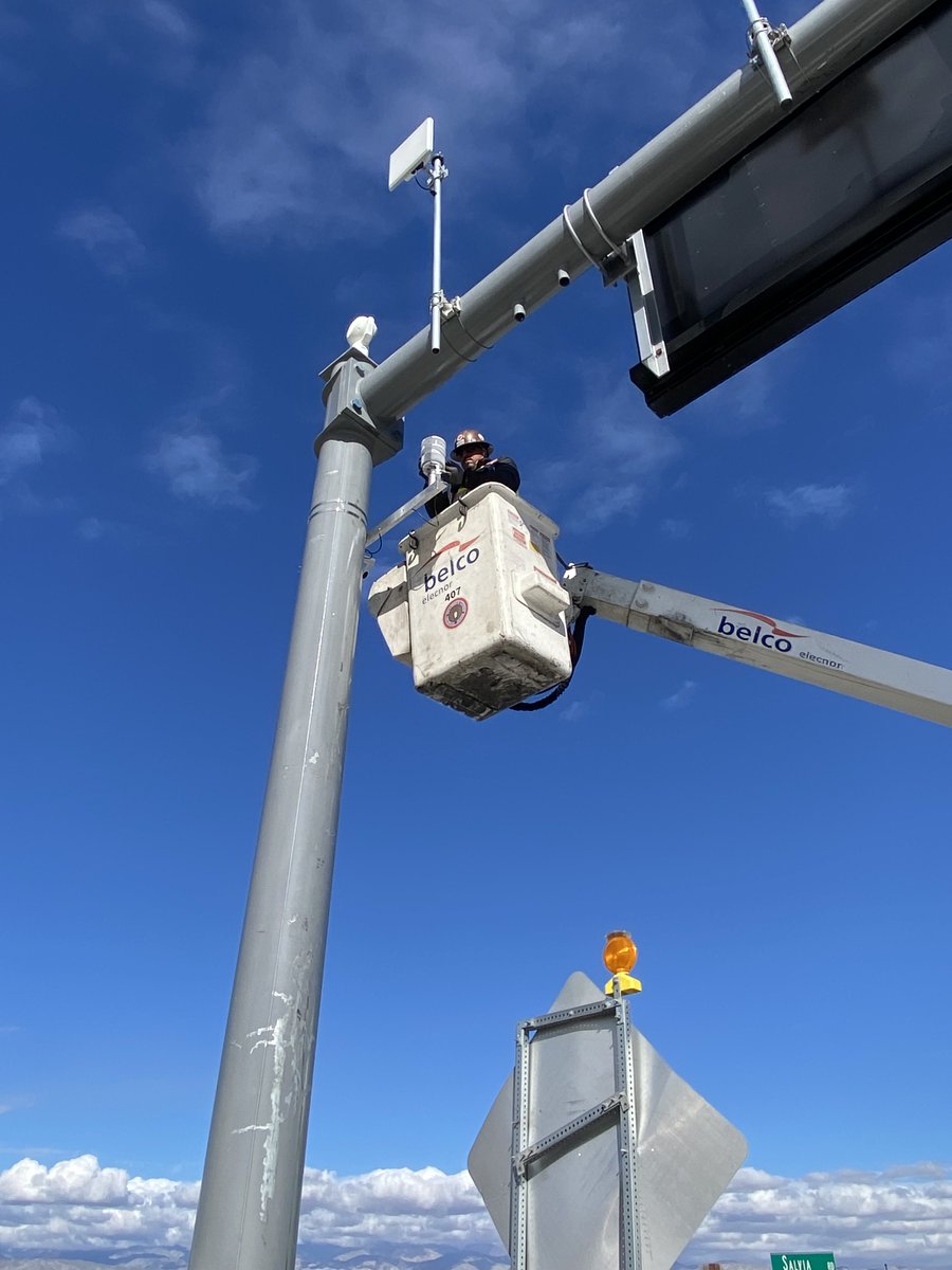 WS_Traffic's tweet photo. We recently partnered with the City of Palm Springs to improve #highway #safety during #inclement #weather. 

The system uses @MHCorbinLLC  Roadside Controllers and @LufftOnline weather sensors to notify drivers via a dynamic messaging sign of upcoming flooding or sandstorms. https://t.co/UbB8f7uzQ0
