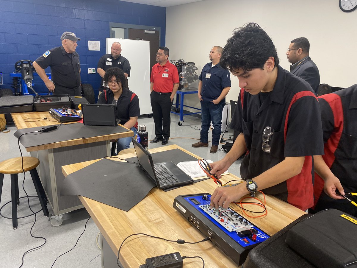 Michelle P.G tweet media