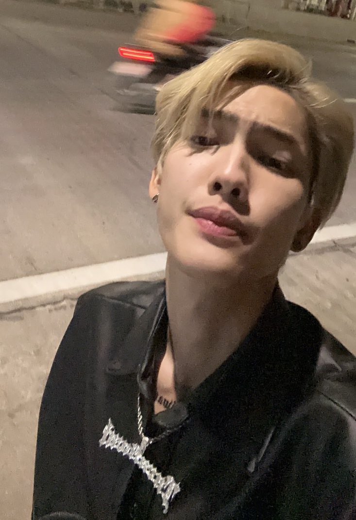 โฮร่าแช シ tweet media