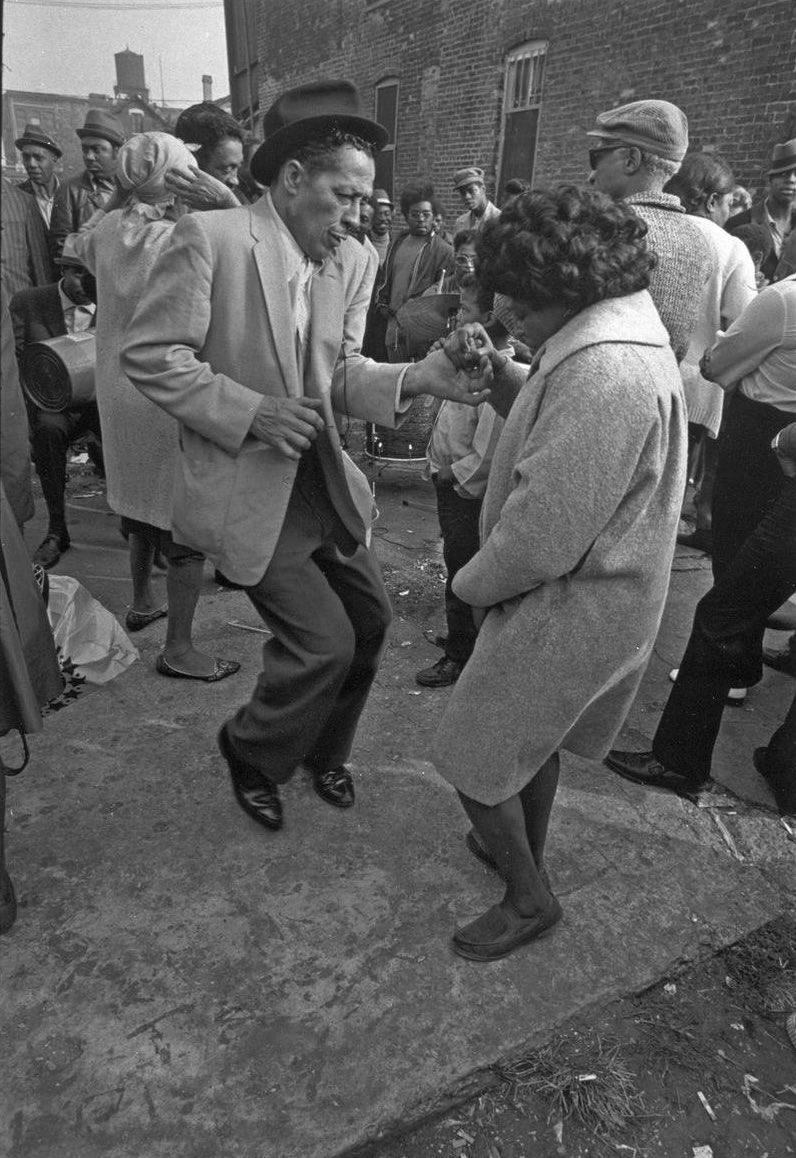blackarchivesco's tweet image. Chicago. Photographs by James Newberry (taken between 1963-1971) via the Chicago History Museum