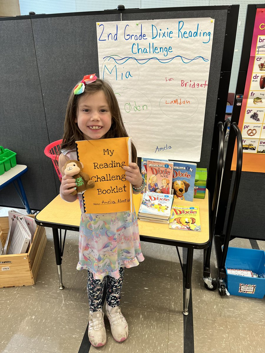 MrsHerrera_WCB's tweet photo. The Dixie challenge continues with two more finishers! 🐶📚🐶Great job! #wcbpride https://t.co/miOPY4lfI3