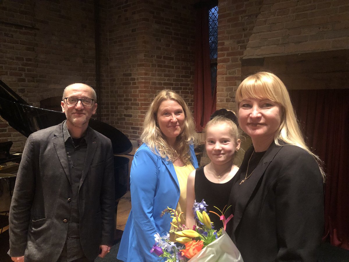 Karin van Vliet tweet media