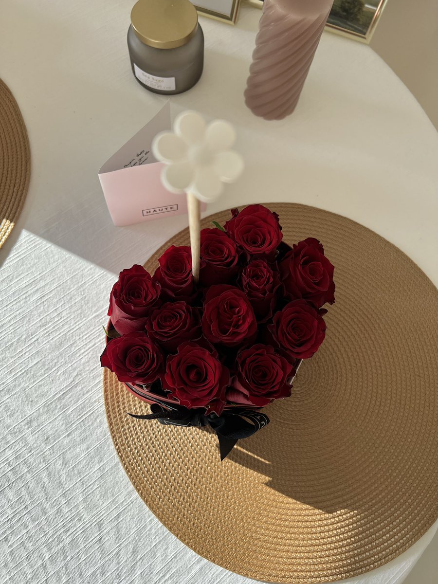 Amy Marshment tweet media