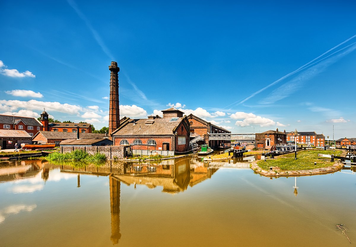 NWMuseum's tweet photo. We're so sorry, but our Feb half term boat trips have been cancelled due to a closure of the canal for essential maintenance work. The museum (including our cafe, shop and playground) will be open Wed 22 - Sun 26 Feb during half term week and we look forward to welcoming you! 😊 https://t.co/f2ZrHy2Ro4
