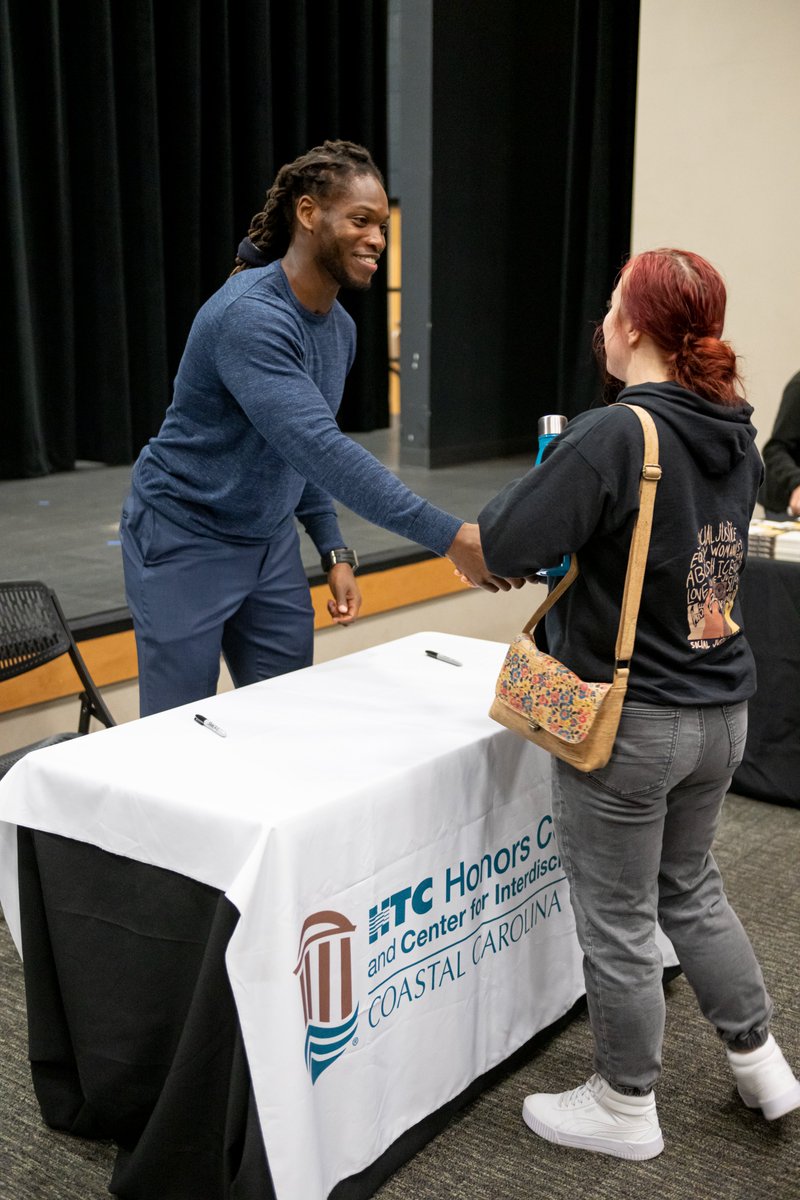 Caylin Louis Moore (@caylinlmoore) on Twitter photo Honored to speak at Coastal Carolina University <a href="/CCUChanticleers/">Coastal Carolina University</a> @HTCHonorsCCU! Looking forward to the amazing things in store for the students and faculty members I met 🙏🏿🙏🏿 Honored to speak at Coastal Carolina University <a href="/CCUChanticleers/">Coastal Carolina University</a> @HTCHonorsCCU! Looking forward to the amazing things in store for the students and faculty members I met 🙏🏿🙏🏿