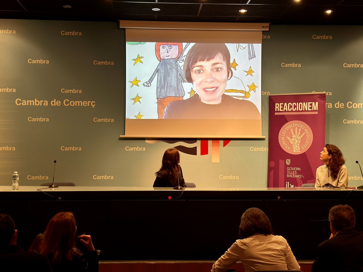 PresidenciaGOIB's tweet photo. La consellera @GarridoMercedes inaugura la jornada ‘Dona i Ciència’, organitzada per l’@IB_Dona a la @cambramallorca.

🗣️“Necessitam referents com vosaltres. La ciència és el futur i les dones no només en volem formar part, sinó que el volem liderar”. https://t.co/67t43la0hv