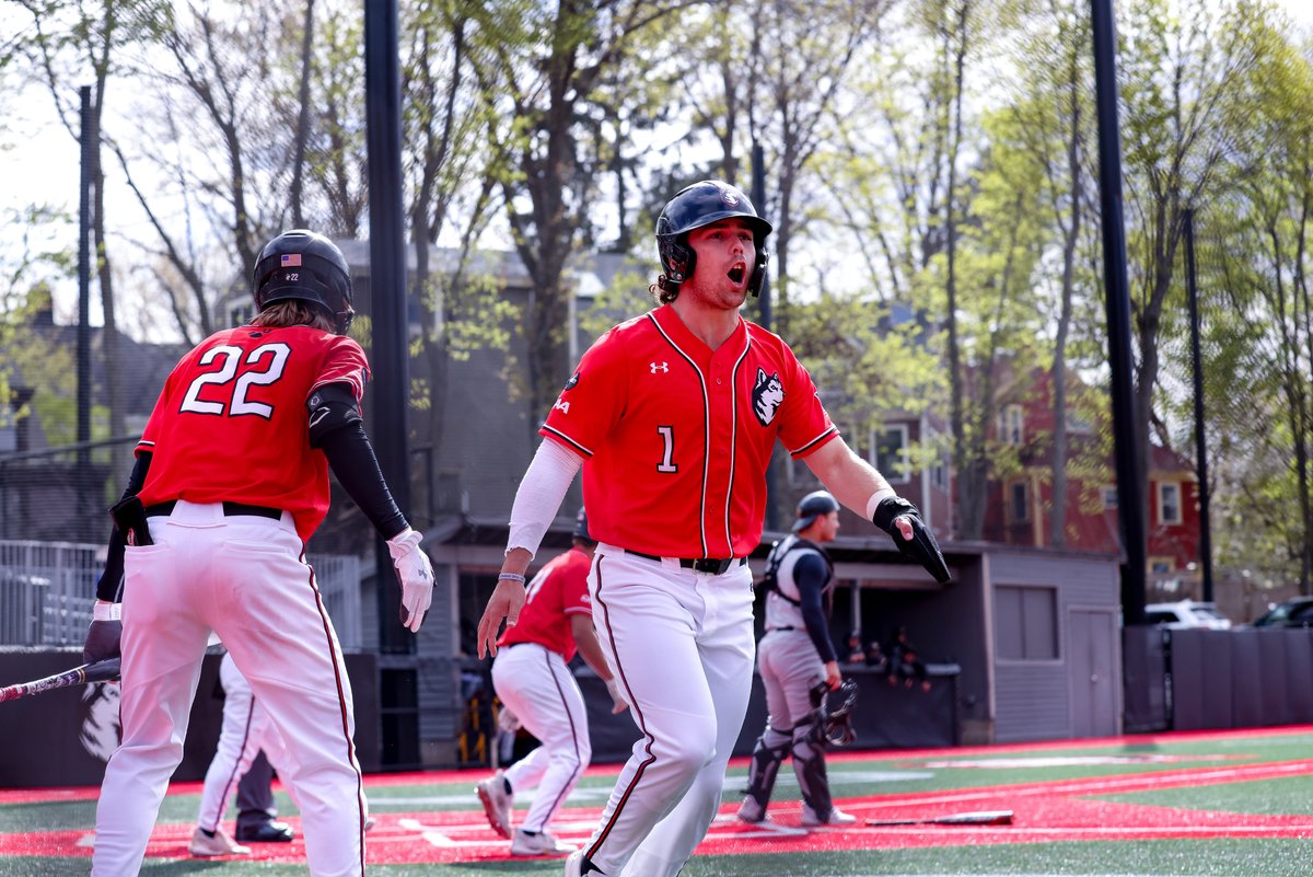 GoNUbaseball's tweet photo. We're on planes, trains and automobiles today which means that it's officially travel day!
One day left. Tomorrow, we return.
https://t.co/HH32JsHuW2
#HowlinHuskies #NCAABaseball #CollegeBaseballCountdown https://t.co/ZSVSl68aIZ