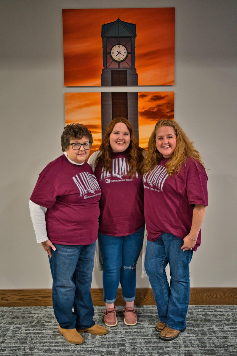 OCAlumni's tweet photo. 3 generations of the Harmon family have graduated from OC! Pictured from left to right: Sheila Harmon (Wallace '76), Hannah Harmon ('22), and Nicki Washburn (Harmon '96). Having multiple generations of wonderful families like the Harmons touch our campus is a special blessing! https://t.co/ipsaFXz1PQ