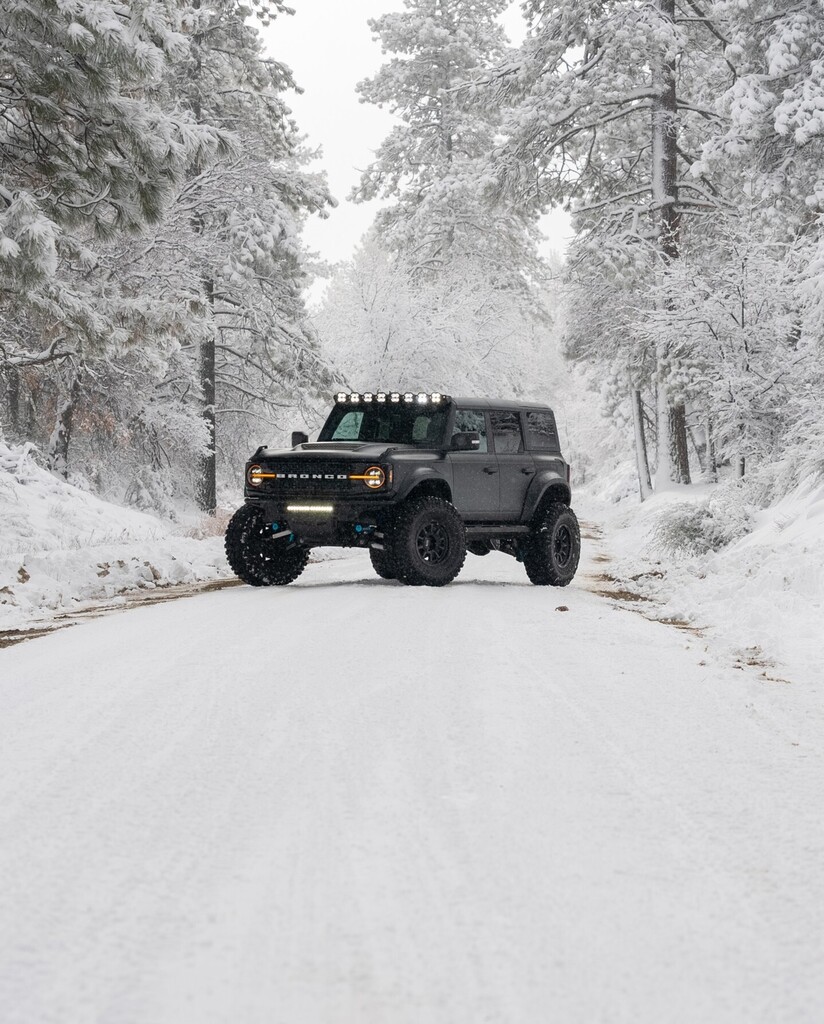 Addoffroad's tweet photo. 1 Day Left to Enter! @forged4x4

Head on over to their page and get entered to win this 2022 Ford Bronco Wildtrak with all sorts of upgrades!

#addictivedesertdesigns #addoffroad #fordbronco #bronco #broncoraptor #raptor #ford #offroad #fordtrucks #fordbroncodaily #fordsofin… https://t.co/6vKeZEm596