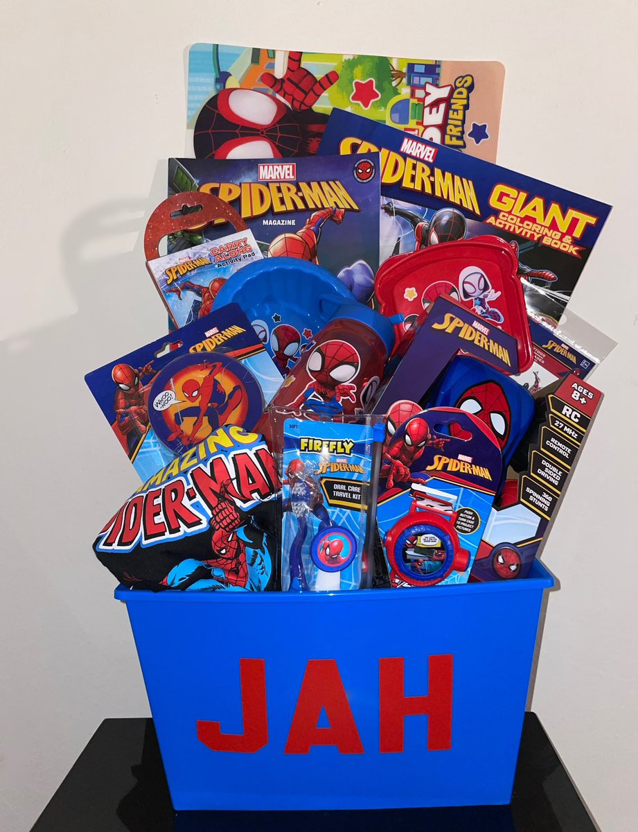 _Lucky_CHARM's tweet photo. spiderman basket ❤️ #MommyandMinisCreations #HolidayBaskets #AffordableBaskets #CustomizedBaskets #BoyBaskets #Spiderman https://t.co/xnoSbgasDz