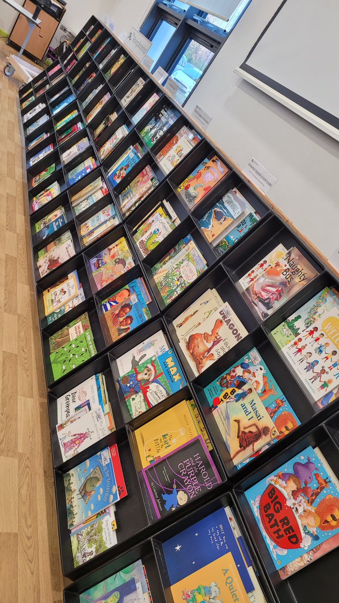 A very successful first visit from the team @RovingBookshop what a fantastic range of high quality books for our children #readingforpleasure @reach2trust #loveofbooks #readingspine @PieCorbett