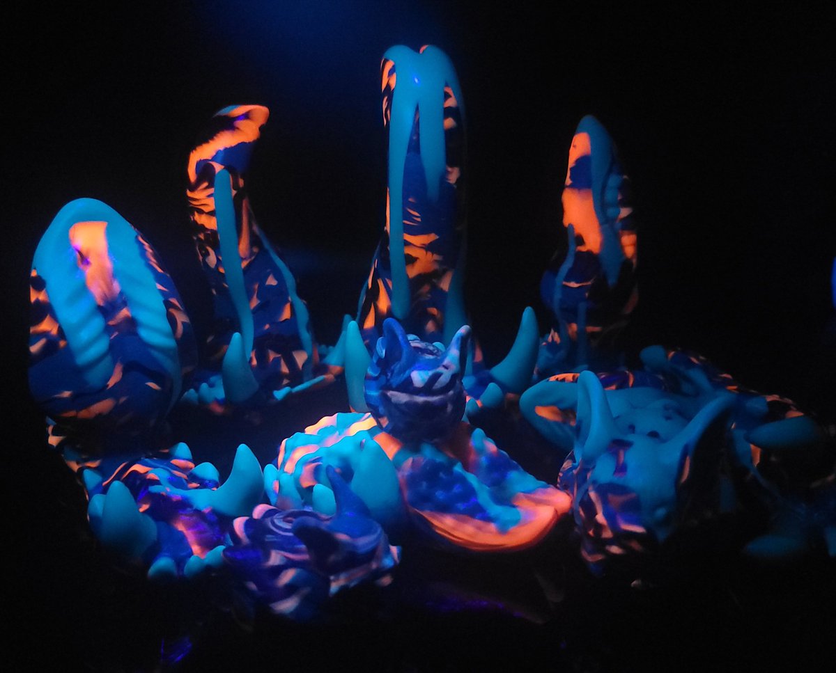 Bat Bites Toys Next Drop 2/17 8p EDT on Twitter "Absolutely in love with how the neon cakes