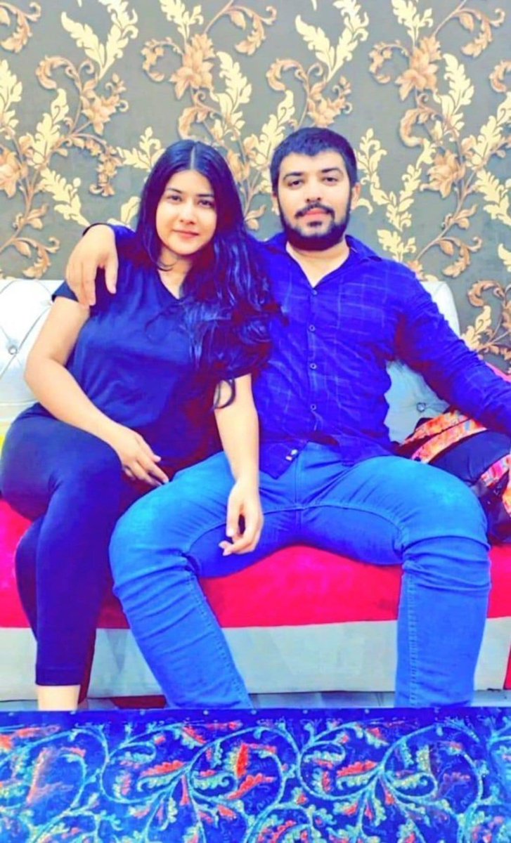 AskAnshul's tweet photo. Sahil Gehlot, who is a resident of Mitraon village in southwest Delhi, killed his live-in partner Nikki Yadav &amp; stuffed her body inside a fridge at his dhaba in Najargarh area.

After that, this monster Sahil went off to marry another woman the same day.

Justice for Nikki Yadav. https://t.co/Y7ODkbdzxm