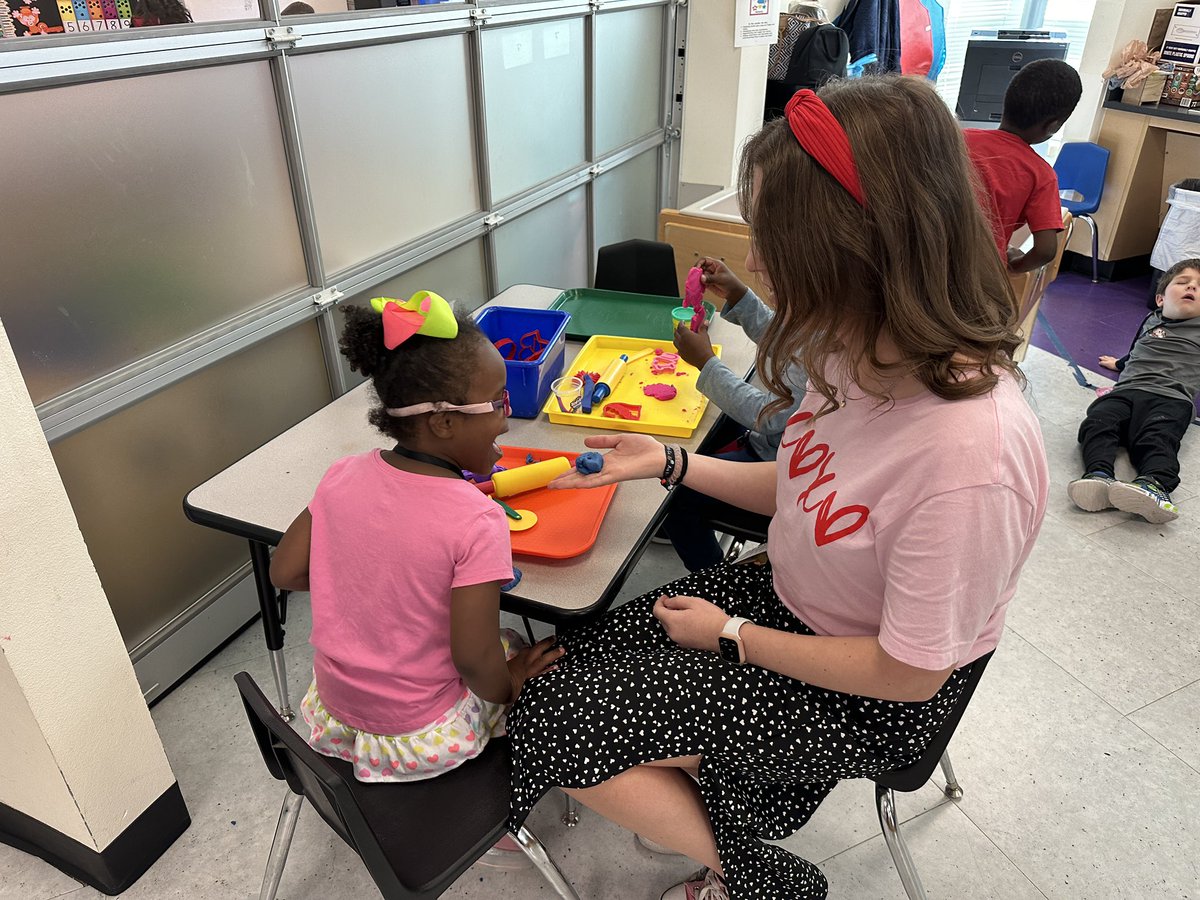 BNHS-Teaching&Training/TAFE (@bnhstafe) on Twitter photo From a Fairytale Ball <a href="/BeckElem/">Samuel Beck Elementary</a> to learning about producers and consumers as little entrepreneurs and story time in the super cute camping theme flex space <a href="/LakeviewES/">Lakeview Elementary</a> to play-doh play time in ECSE <a href="/Hughes_Hawks/">hughes_hawks</a> plus lots of parties, it was a busy day for our interns on V-Day! From a Fairytale Ball <a href="/BeckElem/">Samuel Beck Elementary</a> to learning about producers and consumers as little entrepreneurs and story time in the super cute camping theme flex space <a href="/LakeviewES/">Lakeview Elementary</a> to play-doh play time in ECSE <a href="/Hughes_Hawks/">hughes_hawks</a> plus lots of parties, it was a busy day for our interns on V-Day!