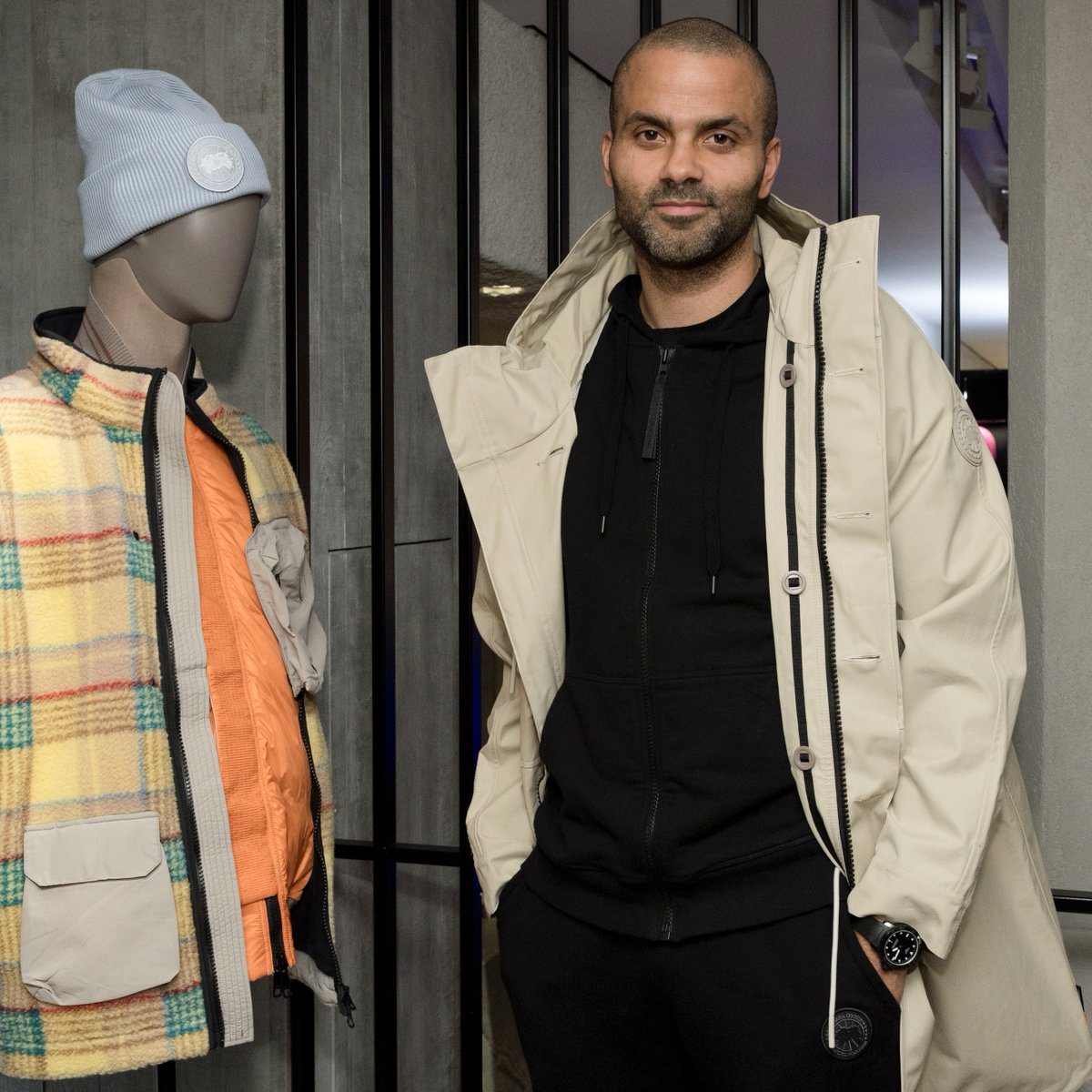 canadagoose's tweet photo. Spotted Tony Parker and Jordan Dawson at our store events celebrating the latest NBA collection with UNION featuring 5 exclusive pieces designed in partnership with acclaimed streetwear designer Chris Gibbs and the NBA. #PlayInTheOpen
Shop now: https://t.co/SHn5LJxtiD https://t.co/sMMMm1zonp