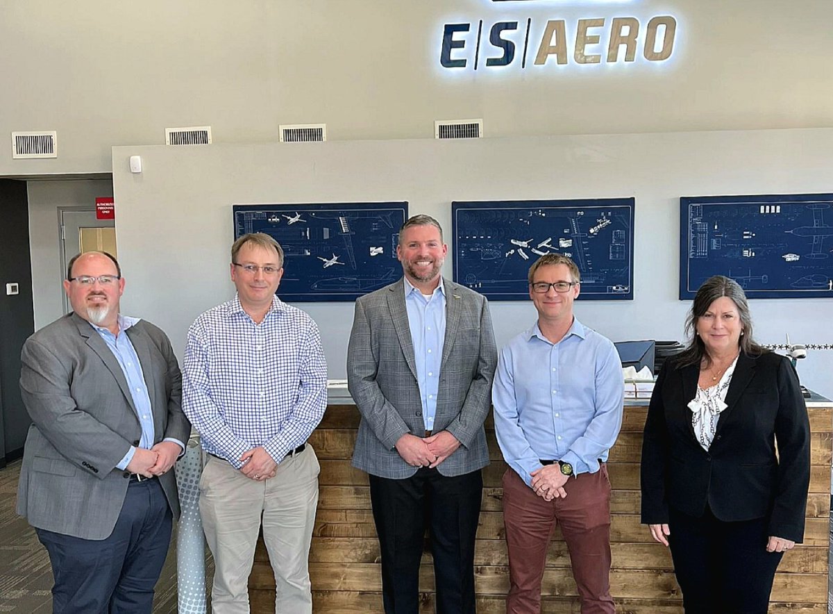 ESAero is the North American hydrogen fuel cell integrator for <a href="/intellenergy/">Intelligent Energy</a>

Thank you to Christopher and Greg for visiting us last week!

For more info on integrating the IE #hydrogen #fuelcell into your #UAV visit:  intelligent-energy.com/our-partners/e…