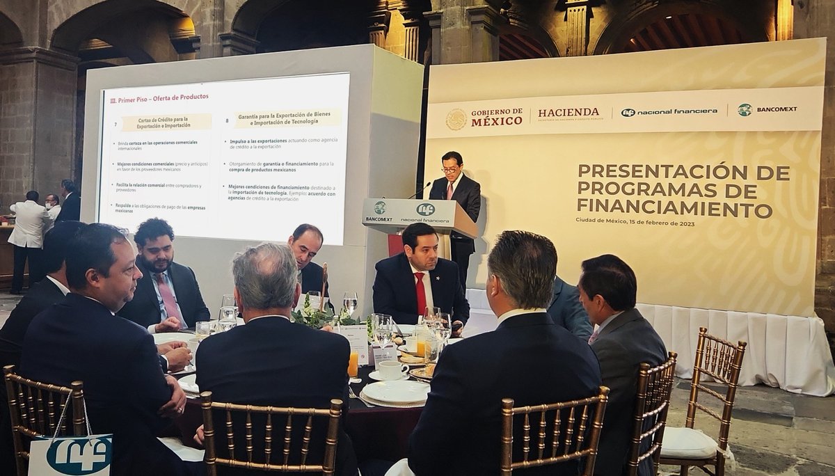 bancomext's tweet photo. Este 2023, @bancomext y @NafinOficial cuentan con 600,000 mdp para el otorgamiento de #Créditos y #Garantías, que beneficien a las empresas mexicanas.

#Comunicado➡️ https://t.co/NFz8tKiqAW https://t.co/LSzLREcop7