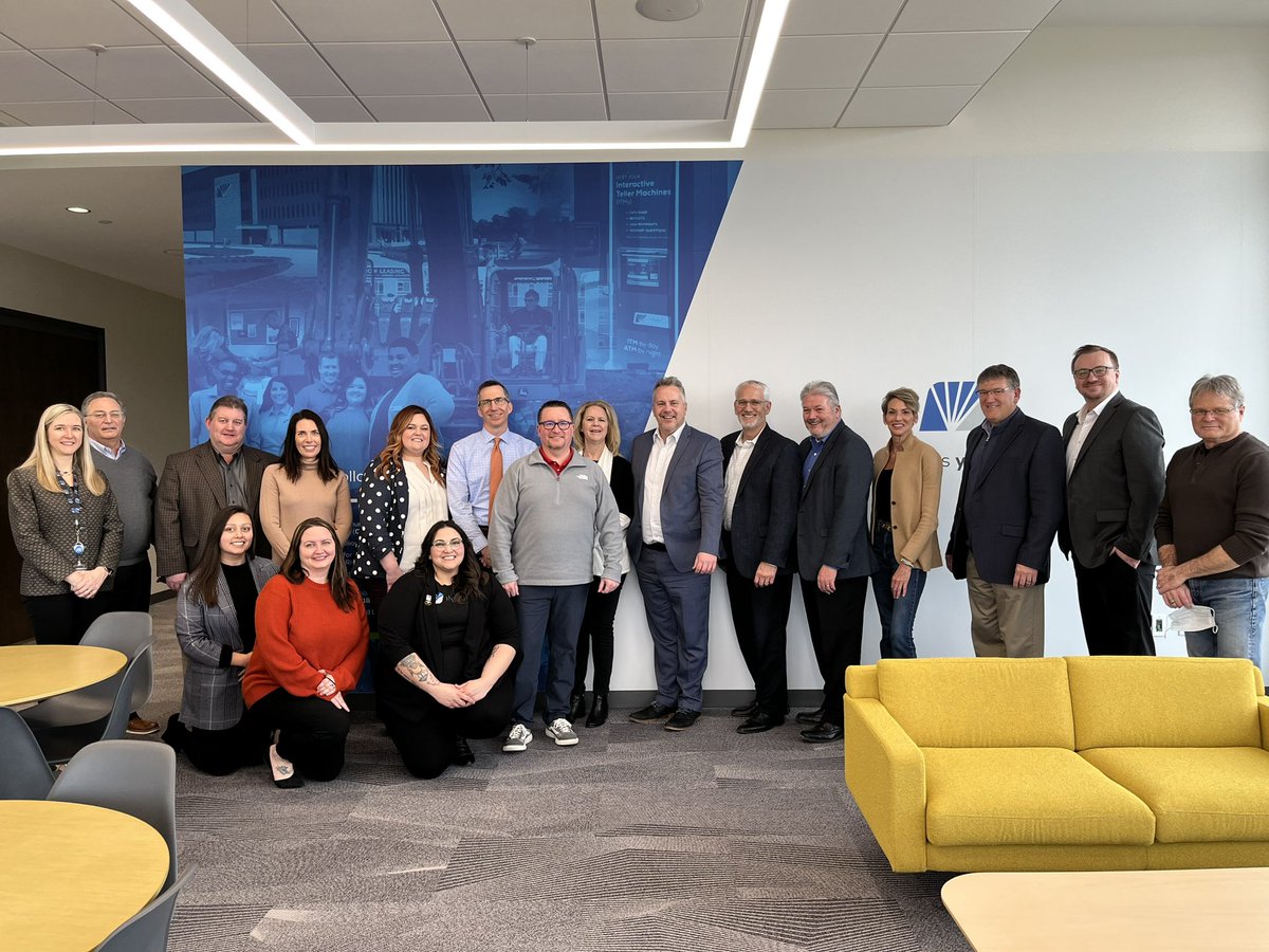 Great meeting today with <a href="/RepEricSorensen/">Congressman Eric Sorensen</a> <a href="/ihmvcu/">IHMVCU</a> to discuss issues important to #Illinois #creditunions <a href="/ksias/">ksias</a> <a href="/ThomasHKane/">Tom Kane</a>